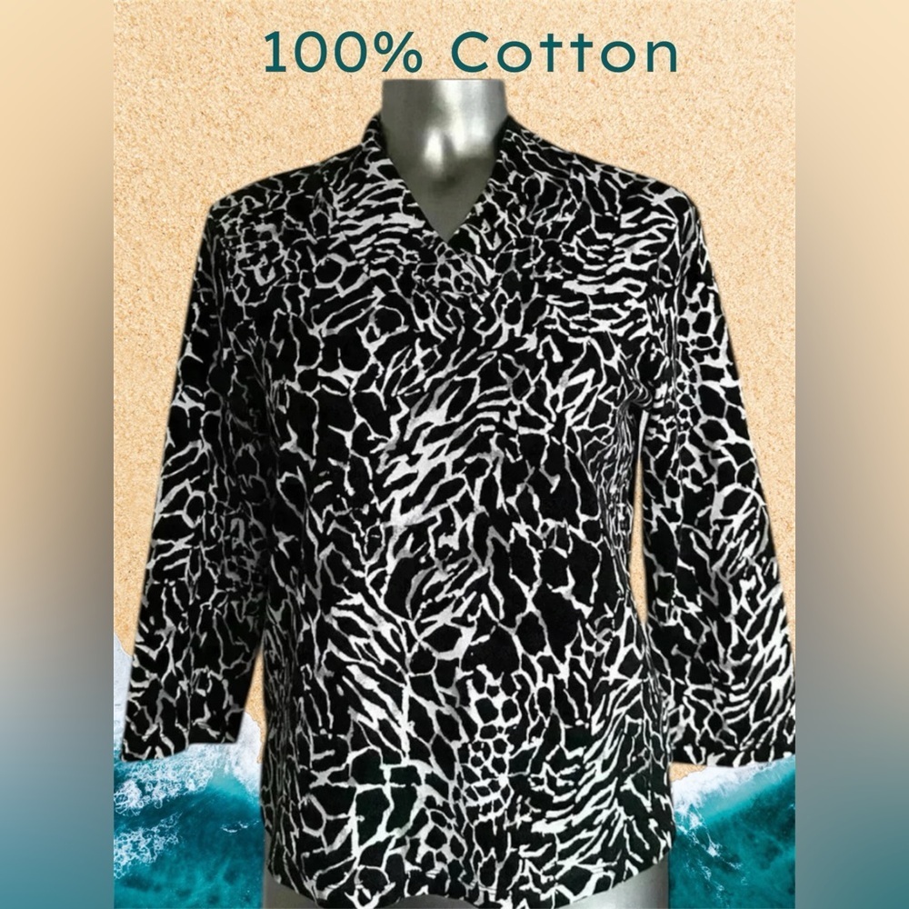 Free | Animal Print Black & White Top